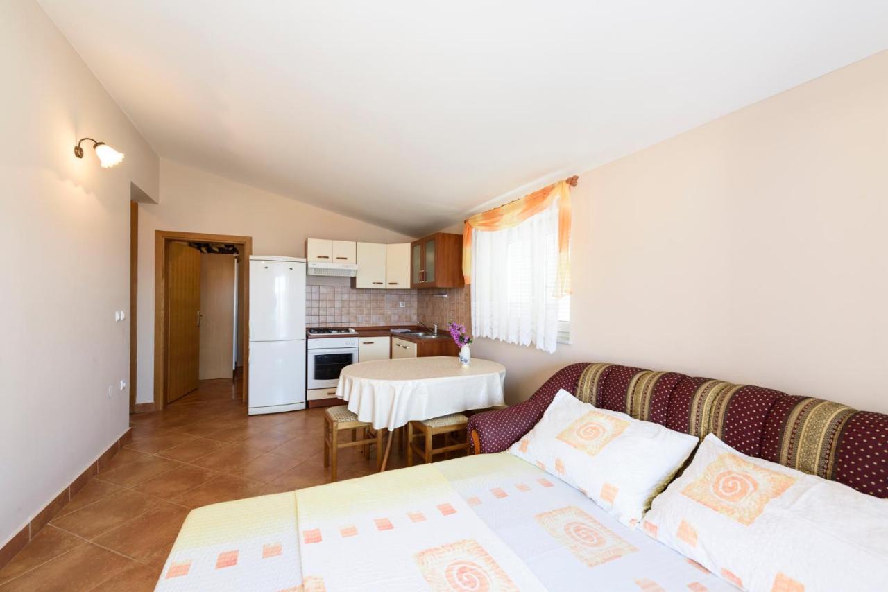 Apartments Golubic Sveti Petar  Exterior foto