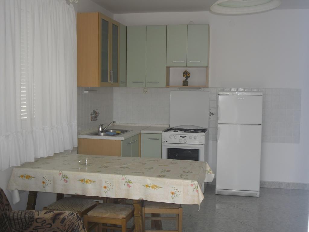 Apartments Golubic Sveti Petar  Zimmer foto